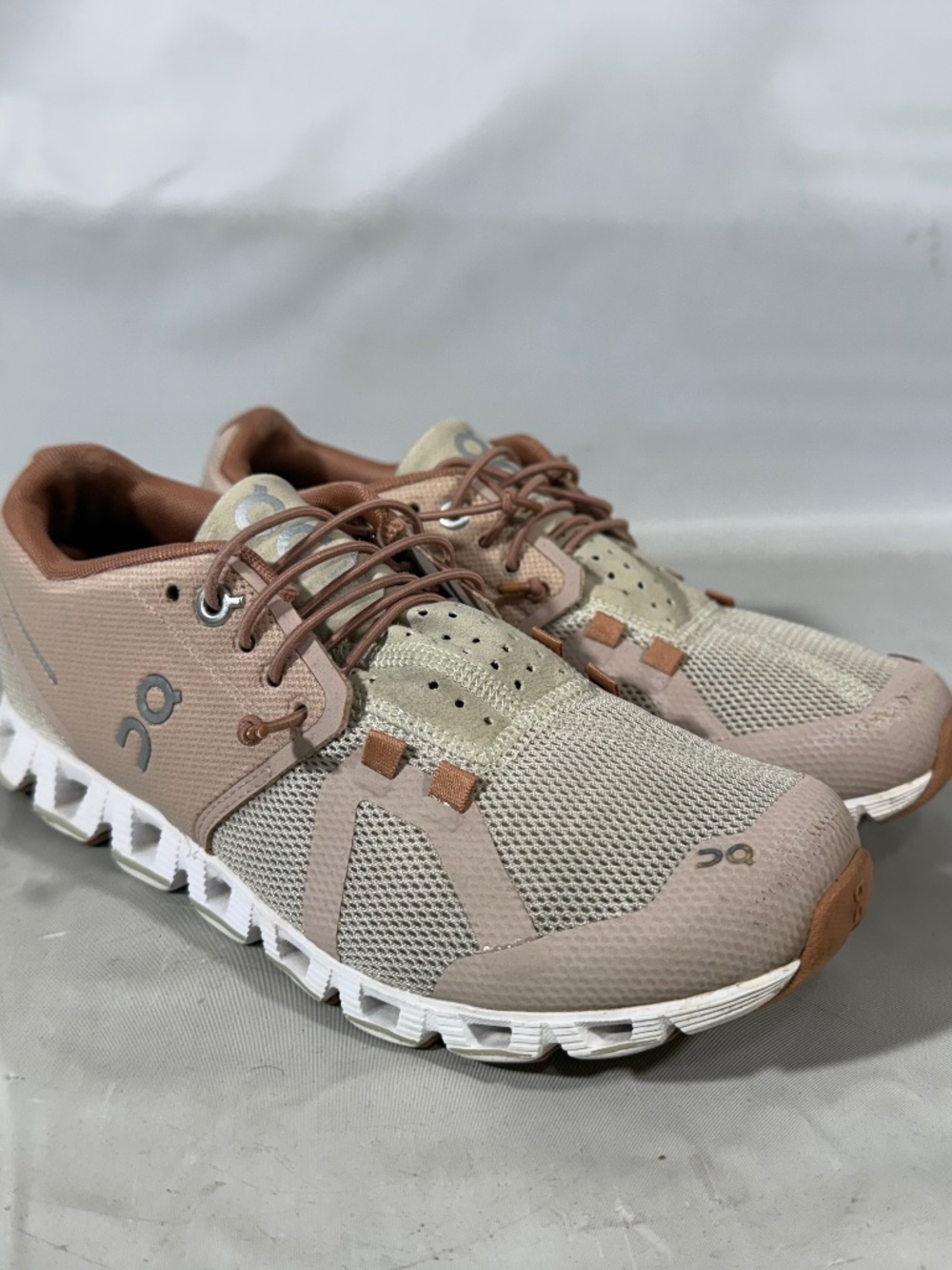 ON Cloud 5 Womens Size 6.5 M Rosebrown Fog Gray Athletic Running Sneaker Shoes